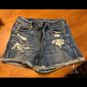 American Eagle Hi-Rise Shortie